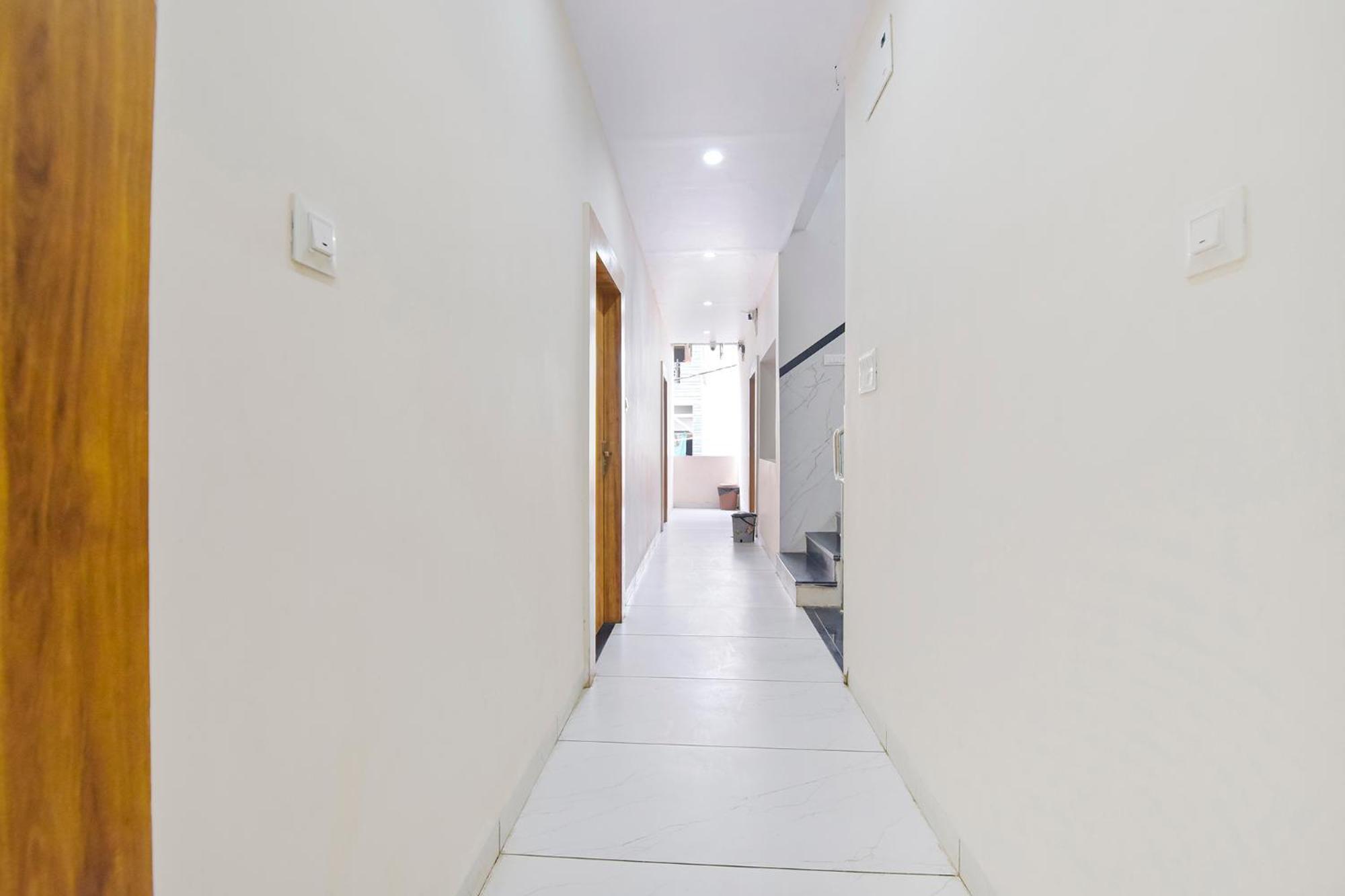 Fabhotel Somnath Уджайн Екстериор снимка
