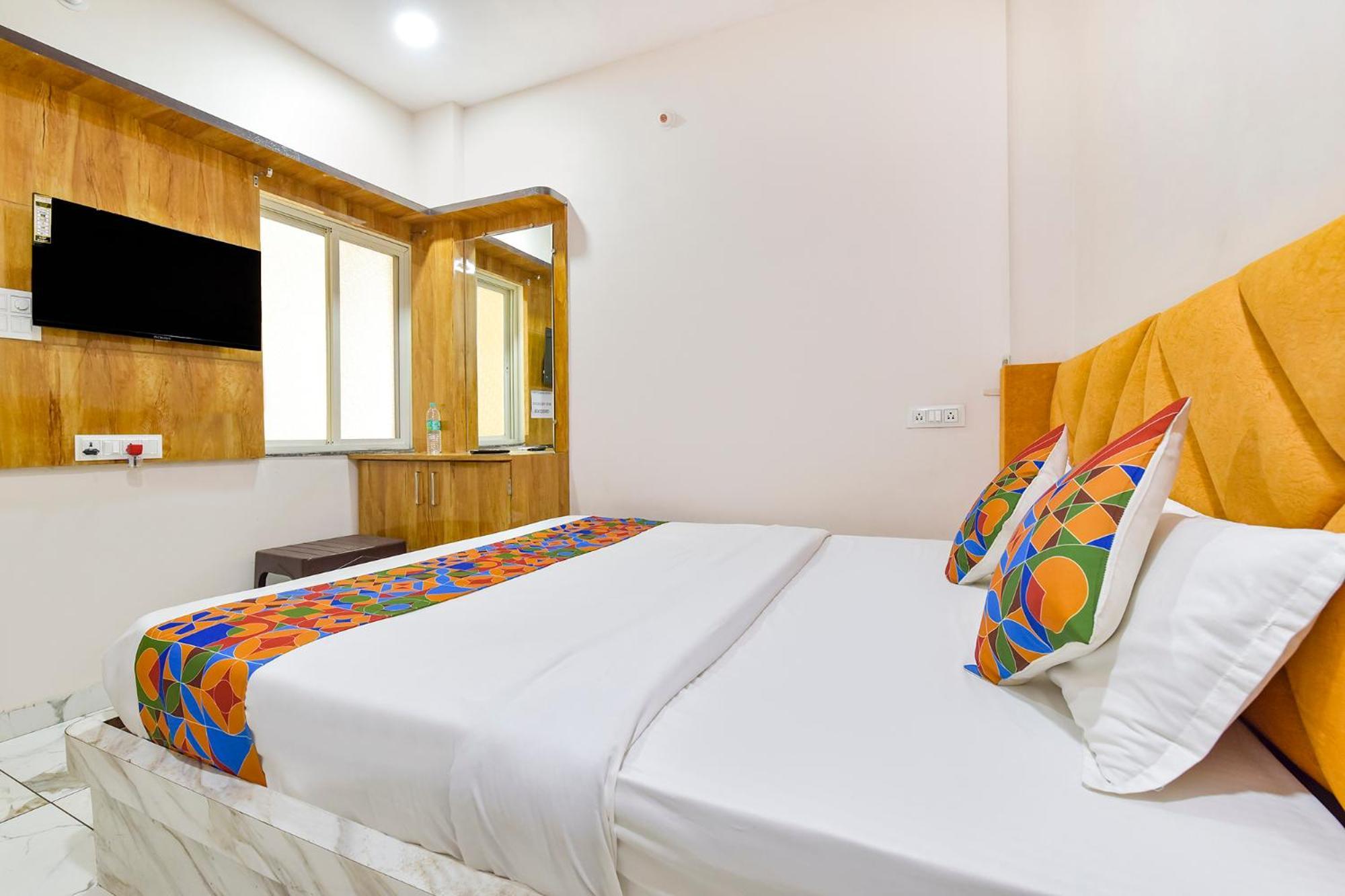 Fabhotel Somnath Уджайн Екстериор снимка